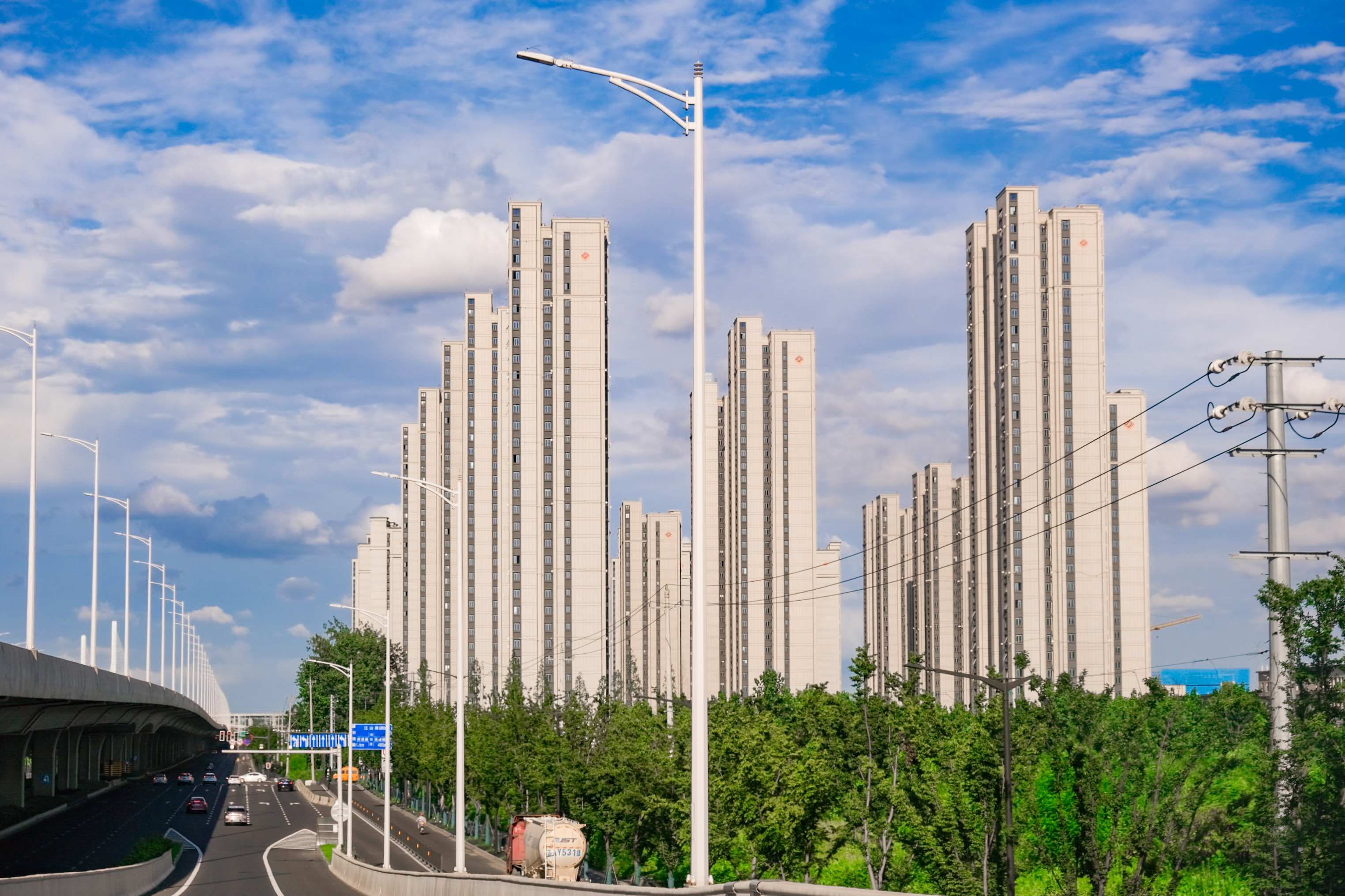 台风过境，，这一大波民生项目be like（图说包管房）