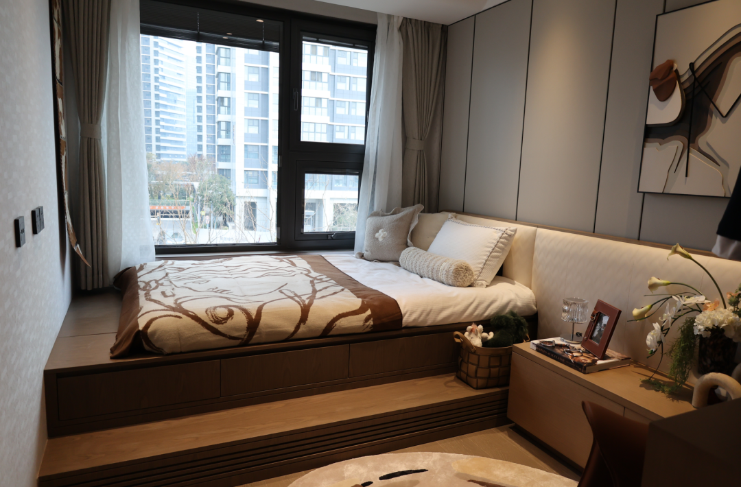 不负久候！！！果博官网集团·仁恒都会星皓树模区今日倾城绽放